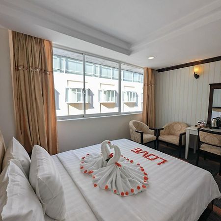 Dong Kinh Hotel Cidade de Ho Chi Minh Exterior foto