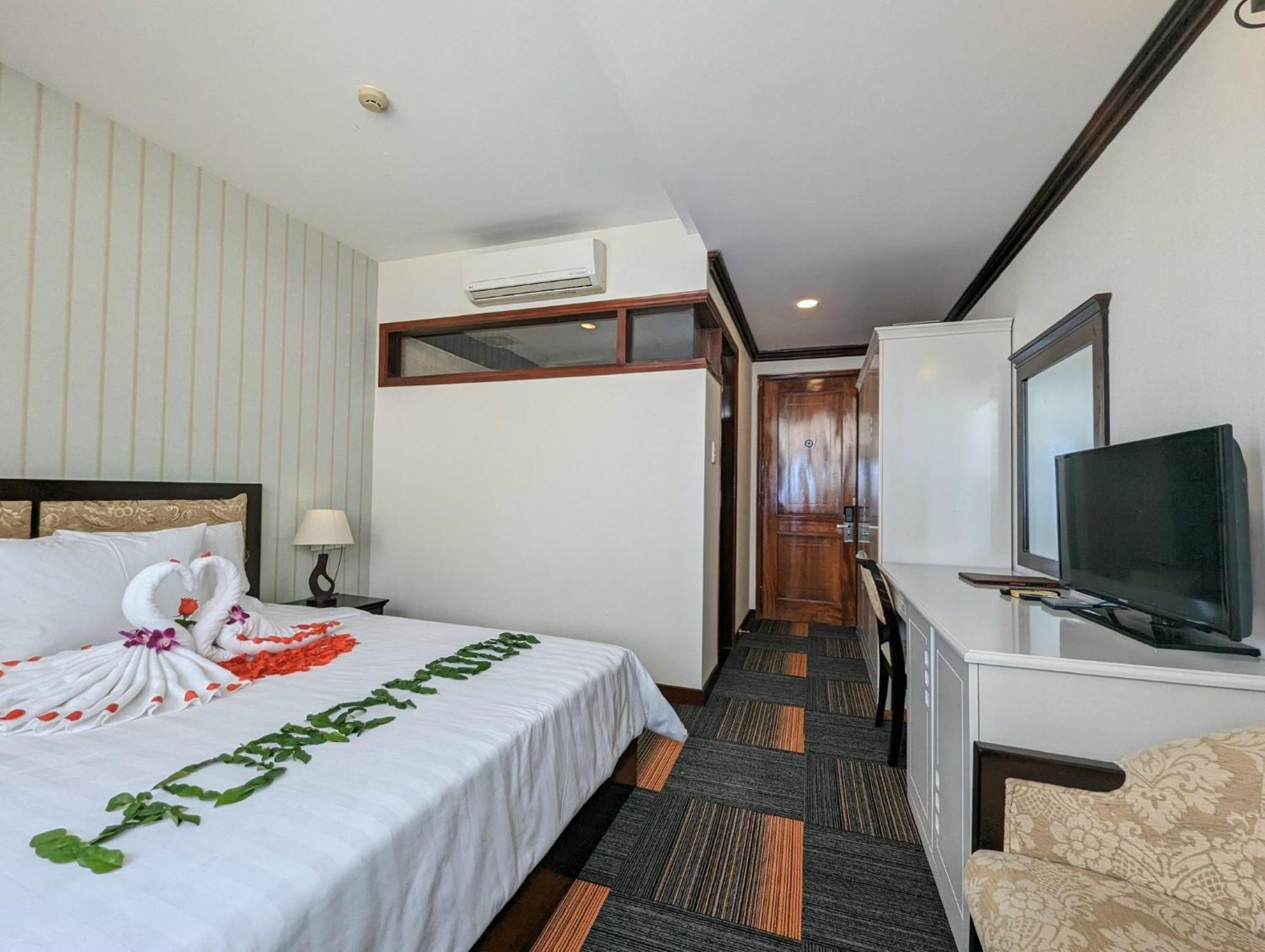 Dong Kinh Hotel Cidade de Ho Chi Minh Exterior foto