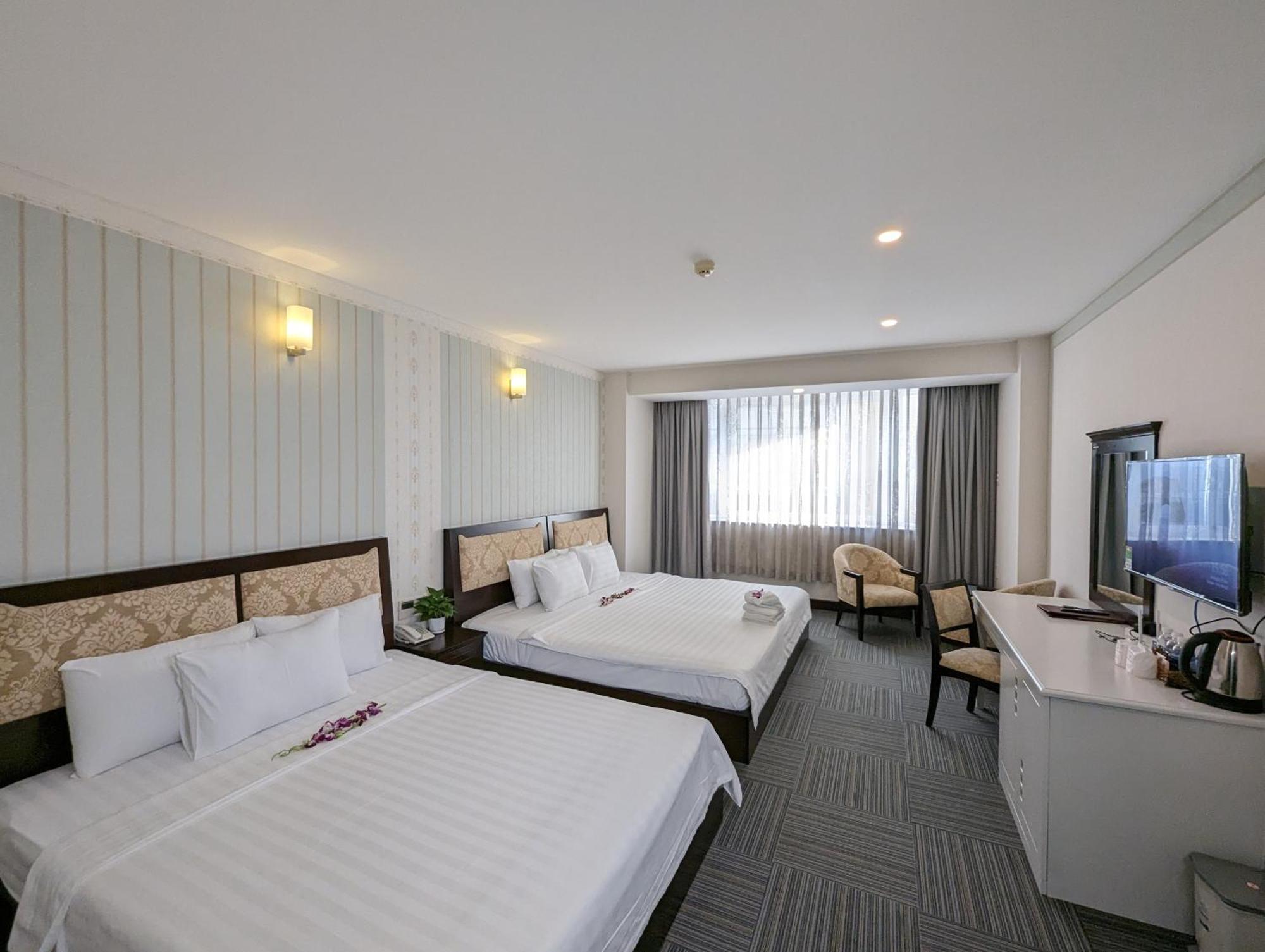 Dong Kinh Hotel Cidade de Ho Chi Minh Exterior foto