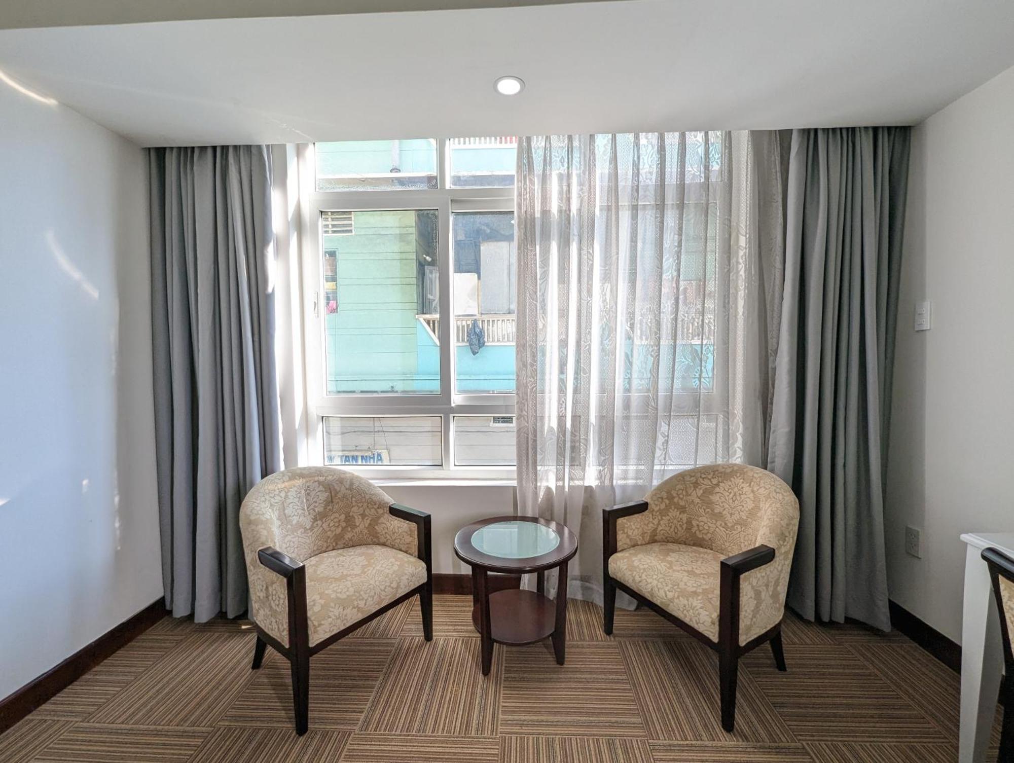 Dong Kinh Hotel Cidade de Ho Chi Minh Exterior foto
