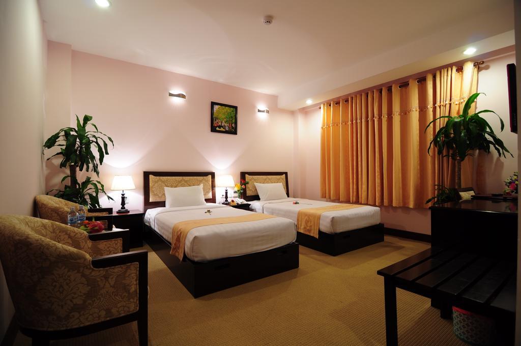 Dong Kinh Hotel Cidade de Ho Chi Minh Exterior foto